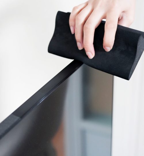 shacle squeegee_living room1